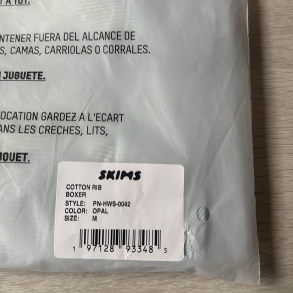 SKIMS Cotton Ribbed Boxer Shorts Size M In Opal/Light Blue NWT in packaging - Picture 6 of 6